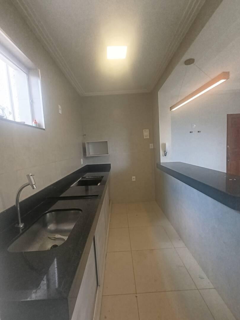 Apartamento, Floresta, 2 Quartos, 1 Vaga