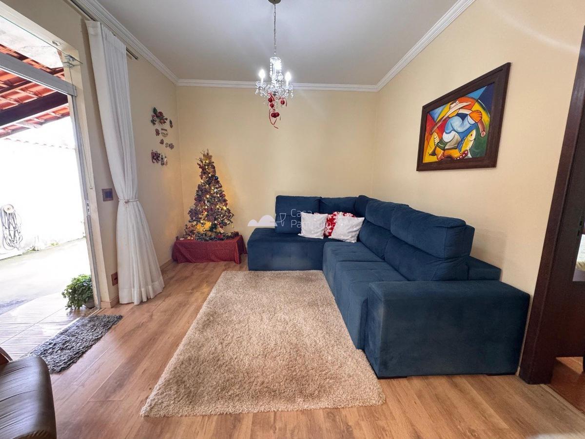 Casa, Trevo, 3 Quartos, 4 Vagas