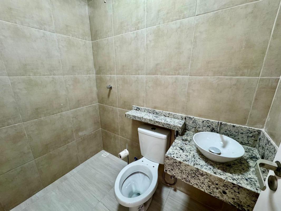 Casa, Santa Mônica, 4 Quartos, 2 Vagas, 1 Suíte