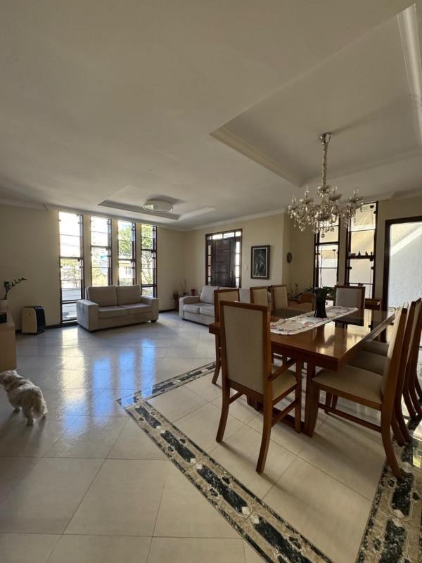 Casa, Paquetá, 4 Quartos, 4 Vagas, 1 Suíte