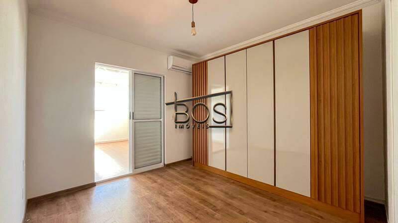 Apartamento, Sagrada Família, 1 Quarto, 1 Vaga