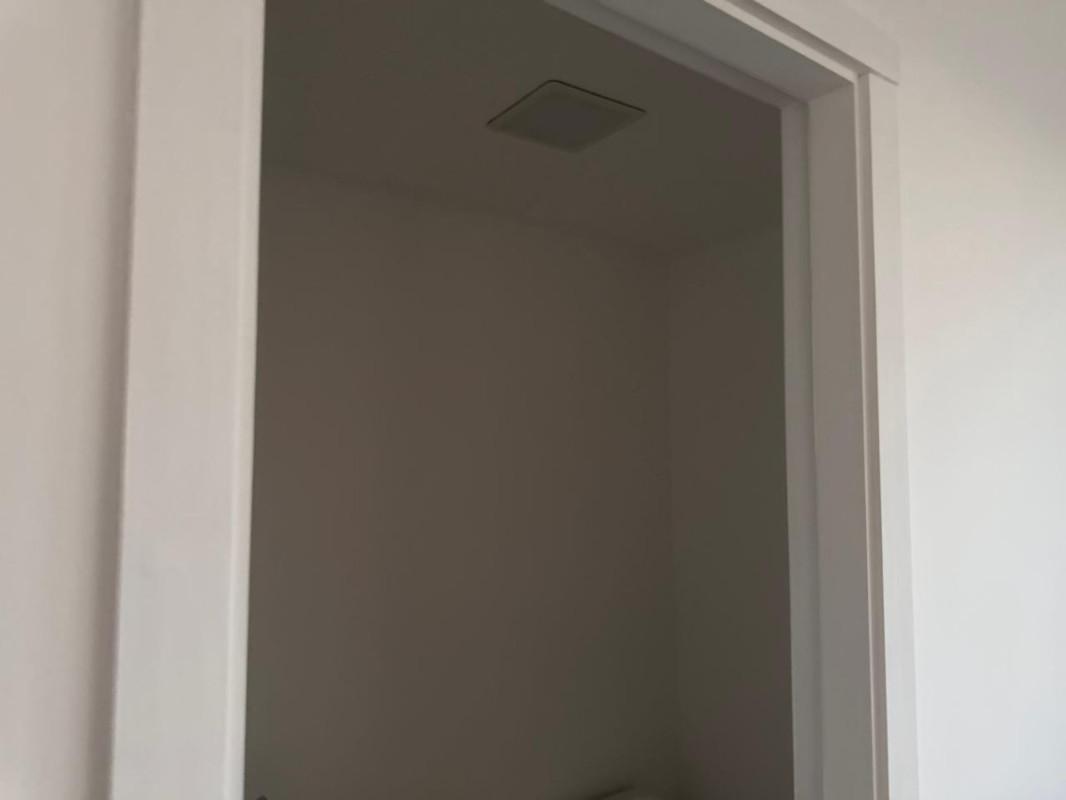 Sala, Vila da Serra, 0 Quarto, 1 Vaga