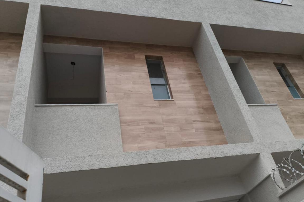 Casa, Planalto, 2 Quartos, 1 Vaga, 2 Suítes