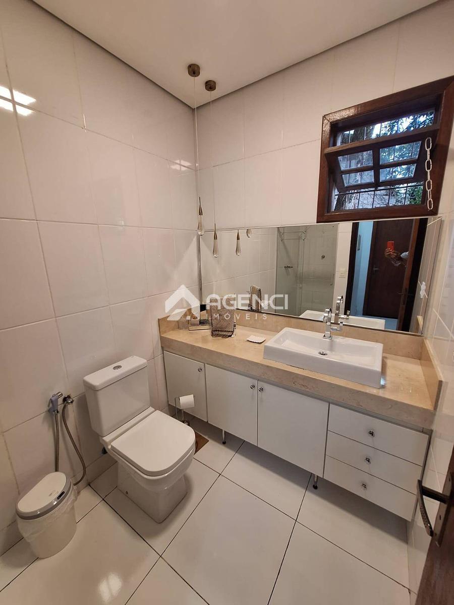 Casa, Ouro Preto, 5 Quartos, 0 Vaga, 1 Suíte