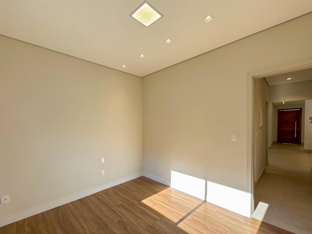 Casa, Santa Rosa, 3 Quartos, 3 Vagas, 1 Suíte