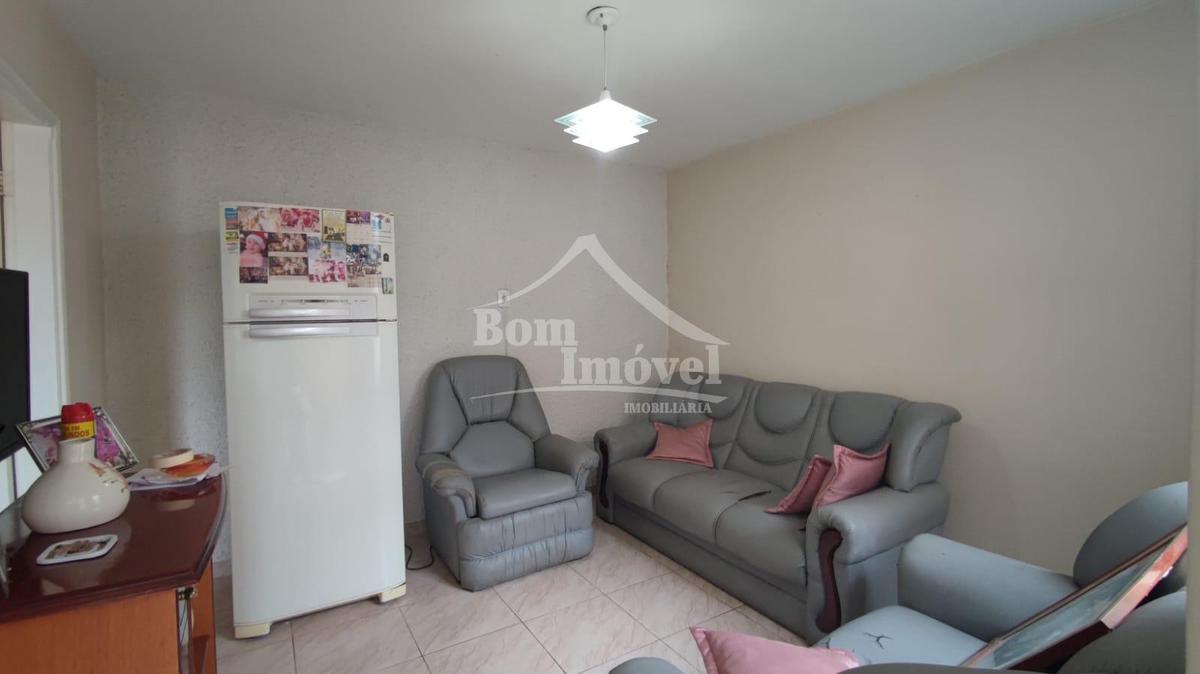 Casa, Centro, 3 Quartos, 0 Vaga