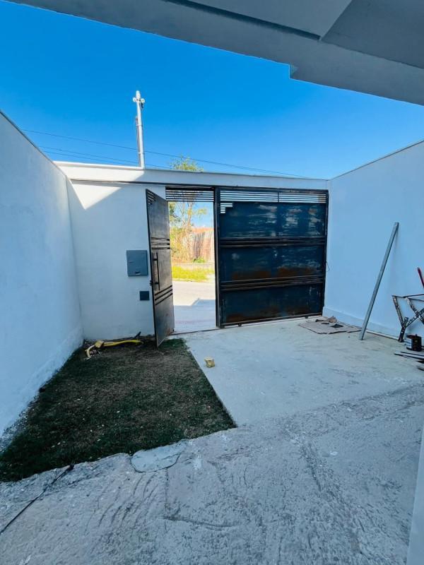 Casa, Monte Verde, 2 Quartos, 2 Vagas, 2 Suítes