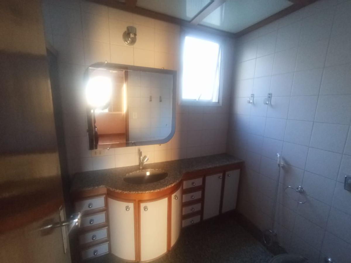 Apartamento, Ipiranga, 4 Quartos, 4 Vagas, 1 Suíte