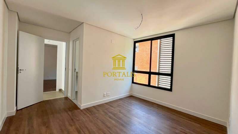 Apartamento, Serra, 2 Quartos, 2 Vagas, 2 Suítes