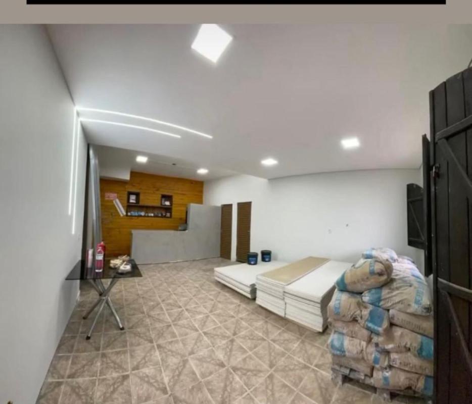 Casa, Centro, 2 Quartos, 0 Vaga