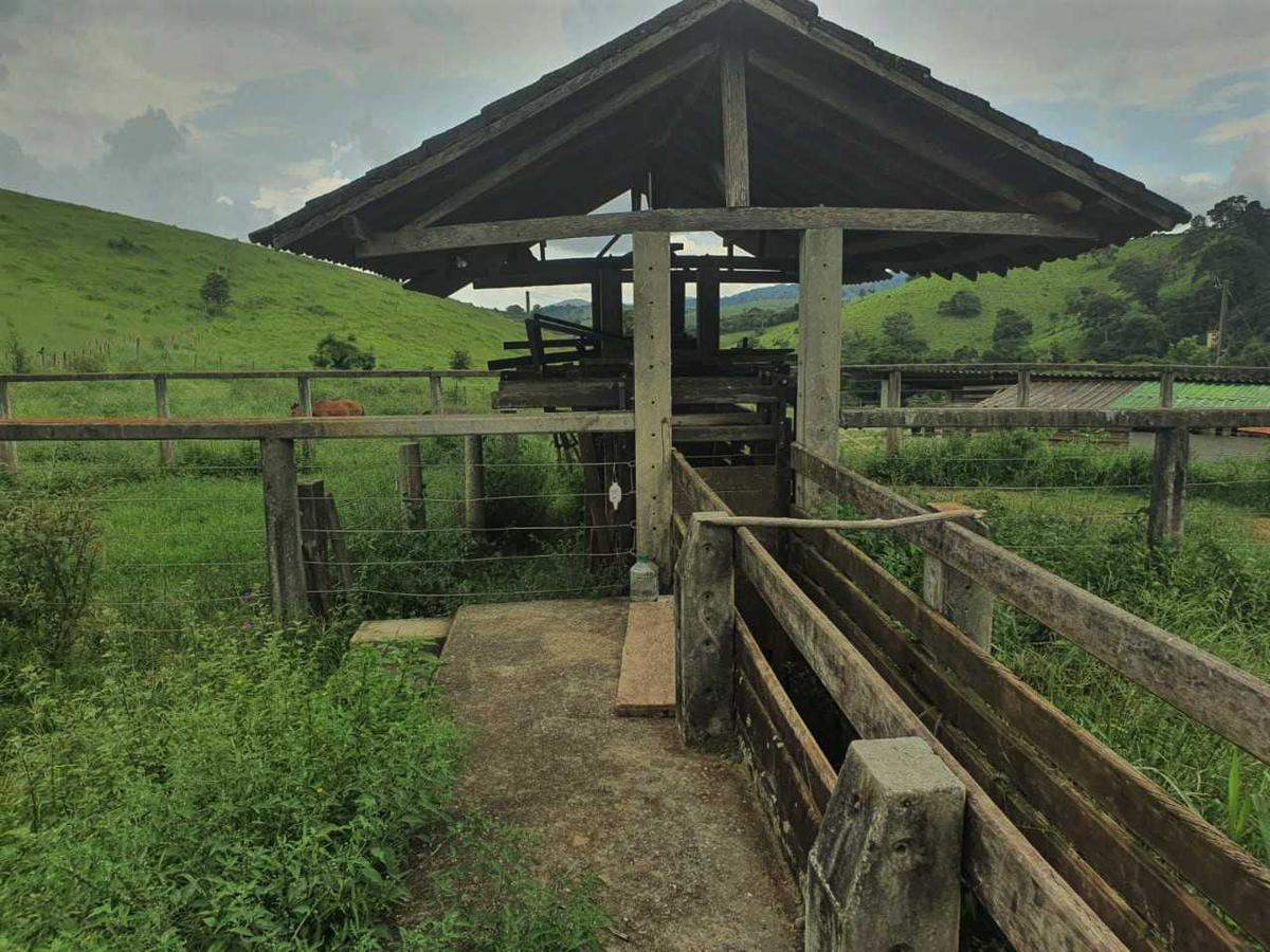 Fazenda, Zona Rural, 4 Quartos, 0 Vaga