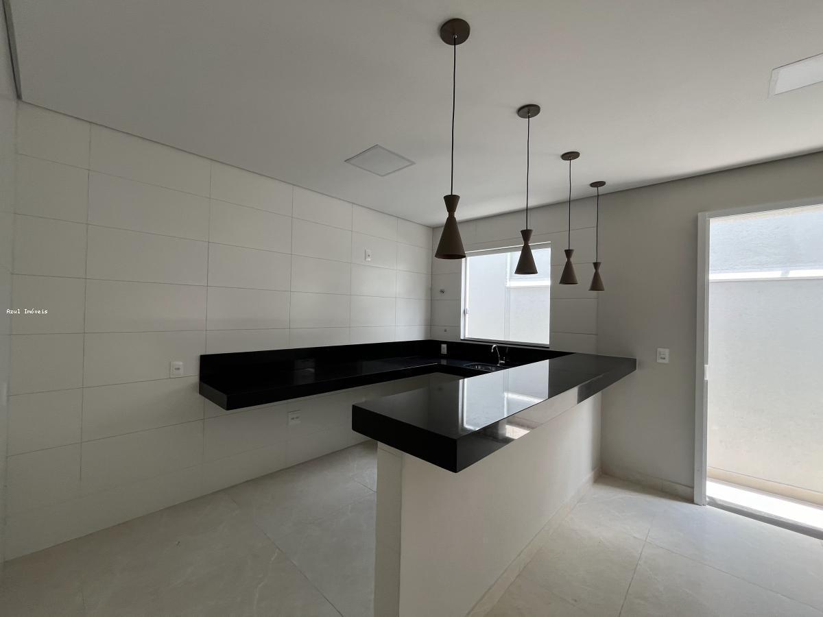 Casa, Rio Branco, 4 Quartos, 3 Vagas, 1 Suíte