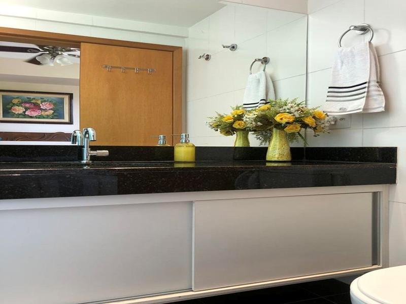 Área Privativa, Santa Efigênia, 4 Quartos, 2 Vagas, 1 Suíte