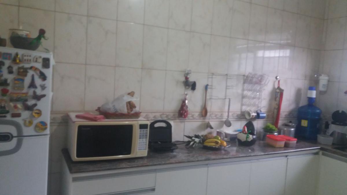 Casa, Cachoeirinha, 9 Quartos, 4 Vagas, 3 Suítes