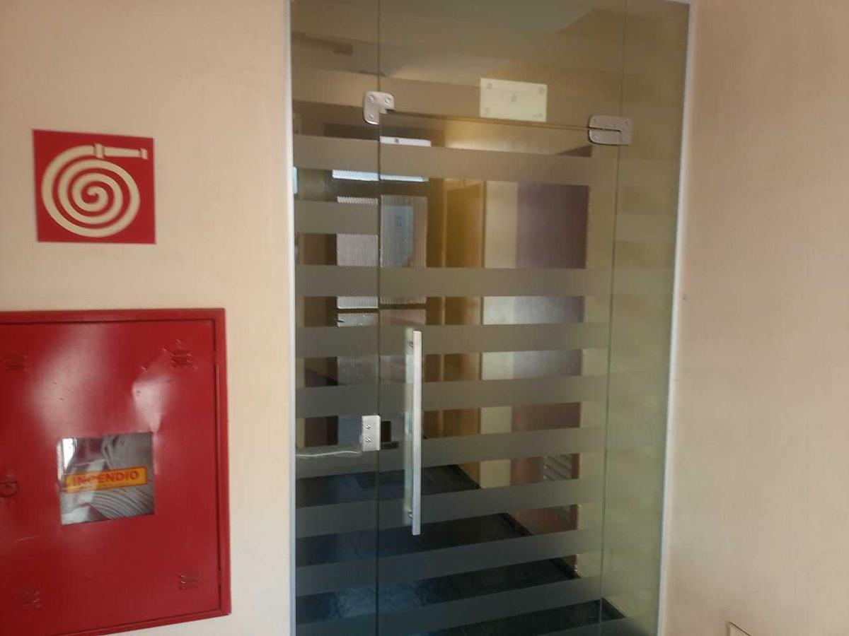 Sala, Santa Efigênia, 0 Quarto, 0 Vaga