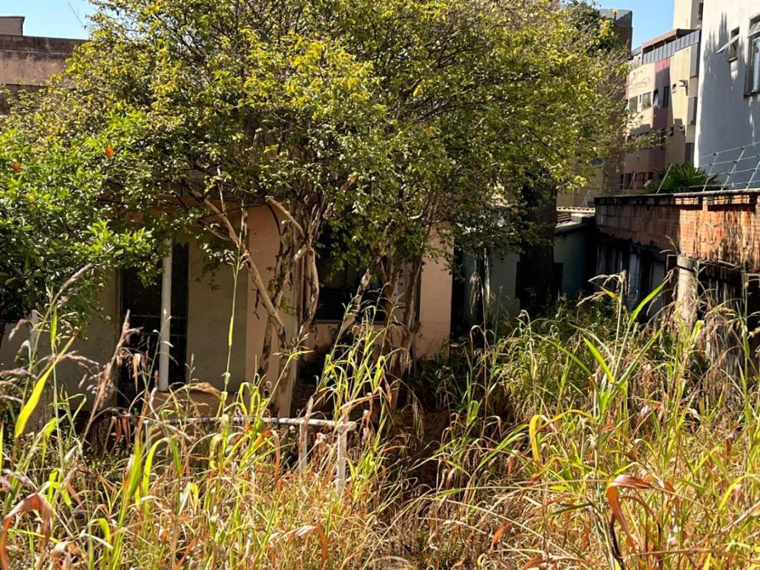 Lote, Padre Eustáquio, 0 Quarto, 0 Vaga