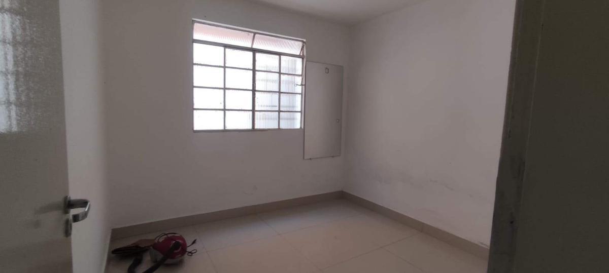 Prédio, Dom Bosco, 14 Quartos, 0 Vaga