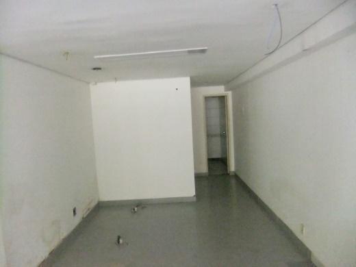 Loja, Funcionários, 3 Vagas