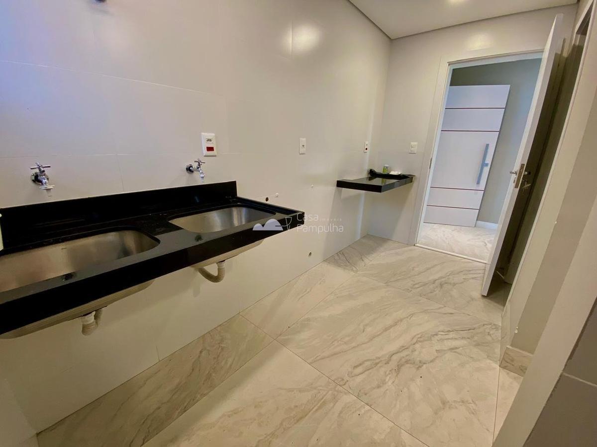 Casa, Bandeirantes (pampulha), 4 Quartos, 8 Vagas, 4 Suítes