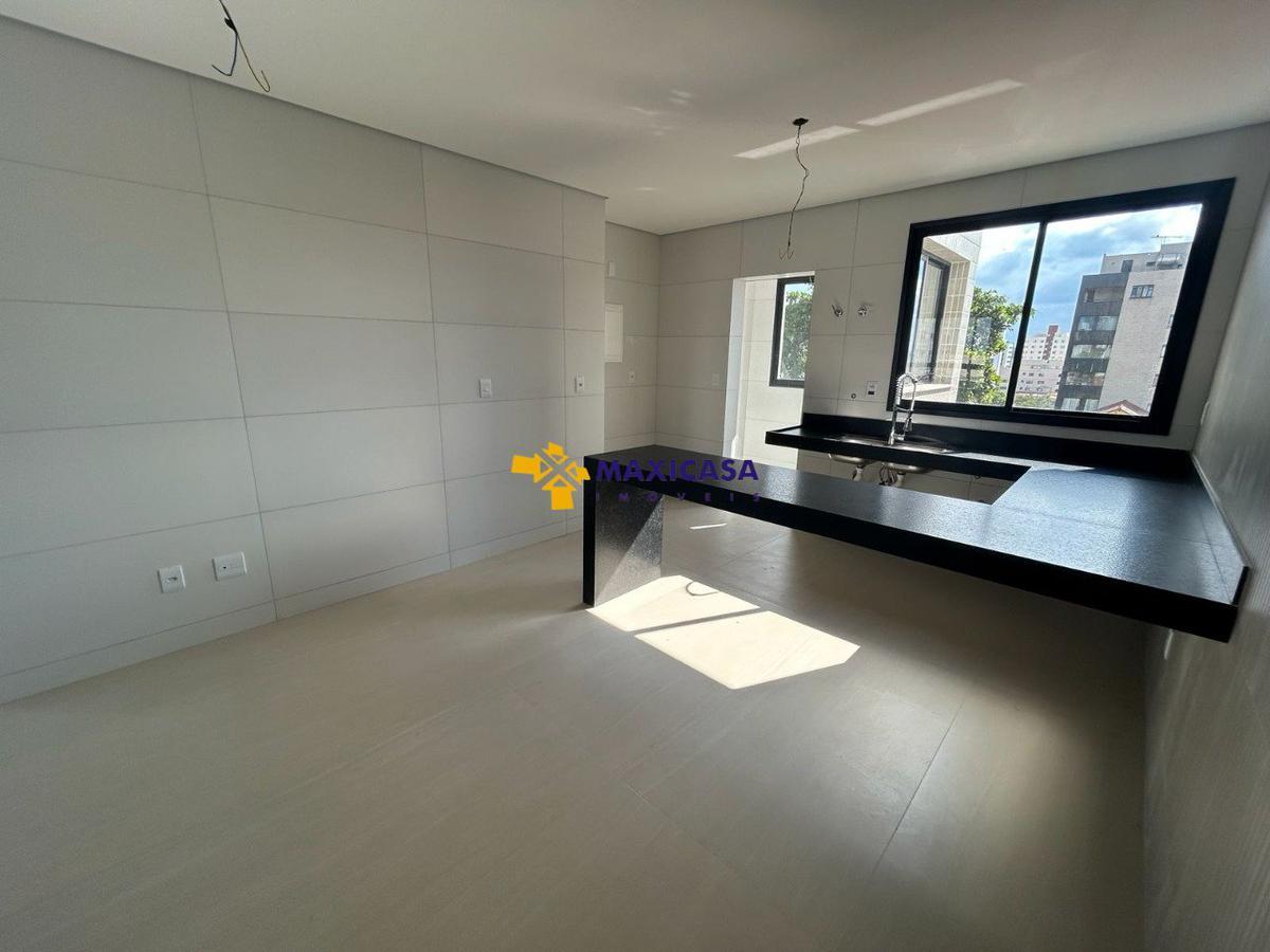 Apartamento, Jaraguá, 4 Quartos, 3 Vagas, 1 Suíte