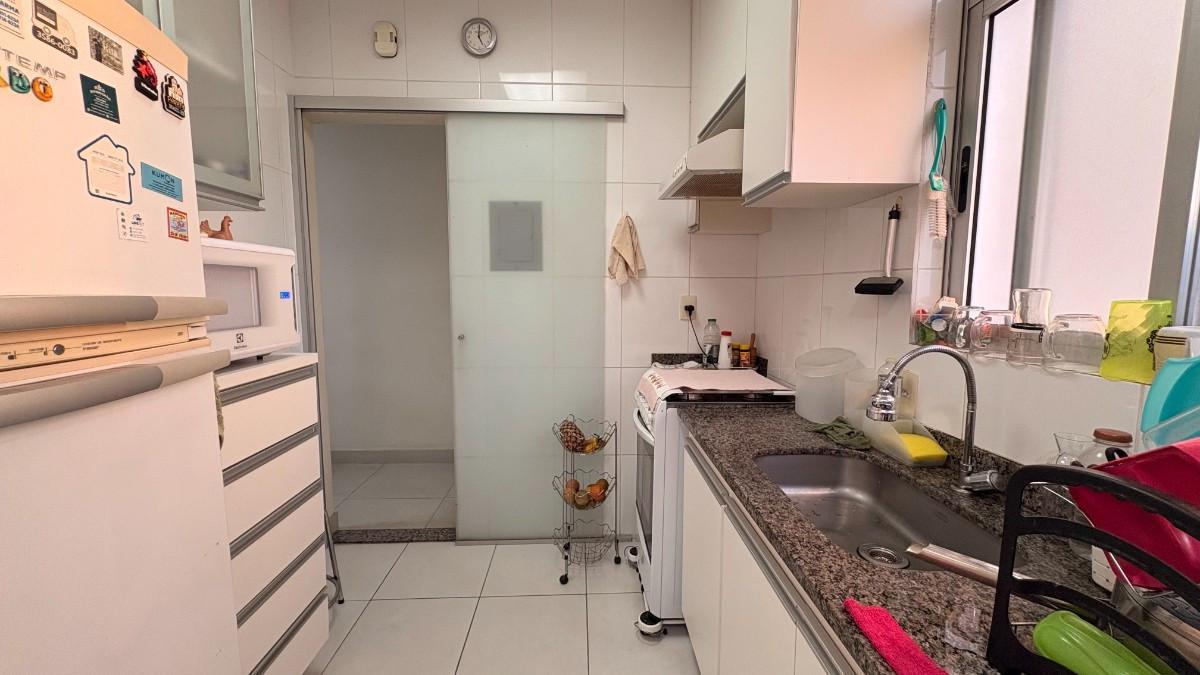 Apartamento, Estoril, 3 Quartos, 2 Vagas, 1 Suíte