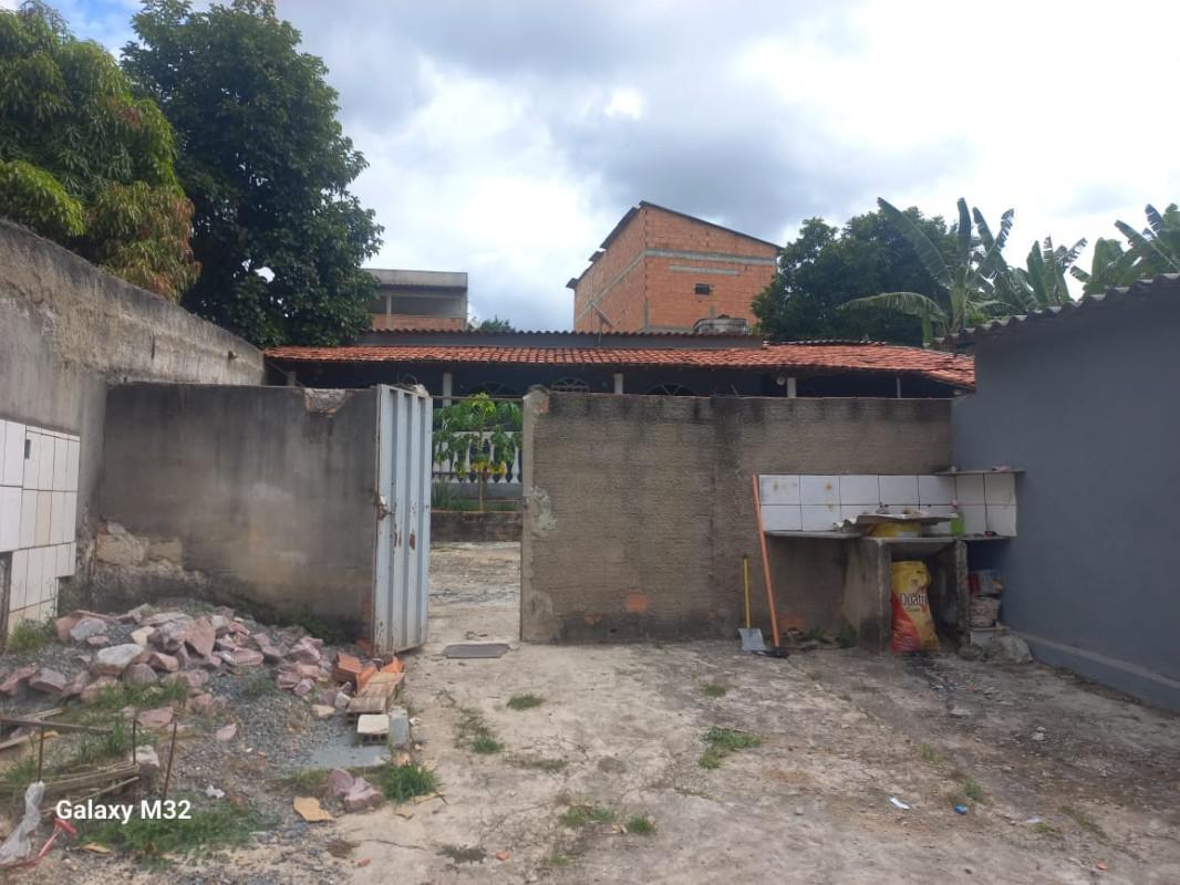 Casa, Vale das Acácias, 1 Quarto, 0 Vaga