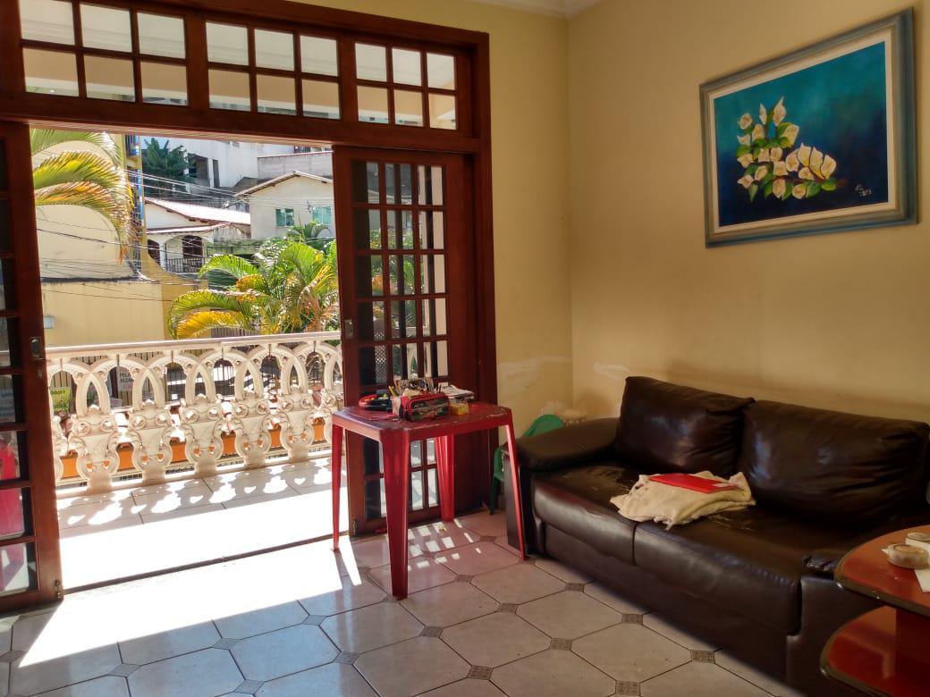 Casa, Álvaro Camargos, 3 Quartos, 4 Vagas, 1 Suíte