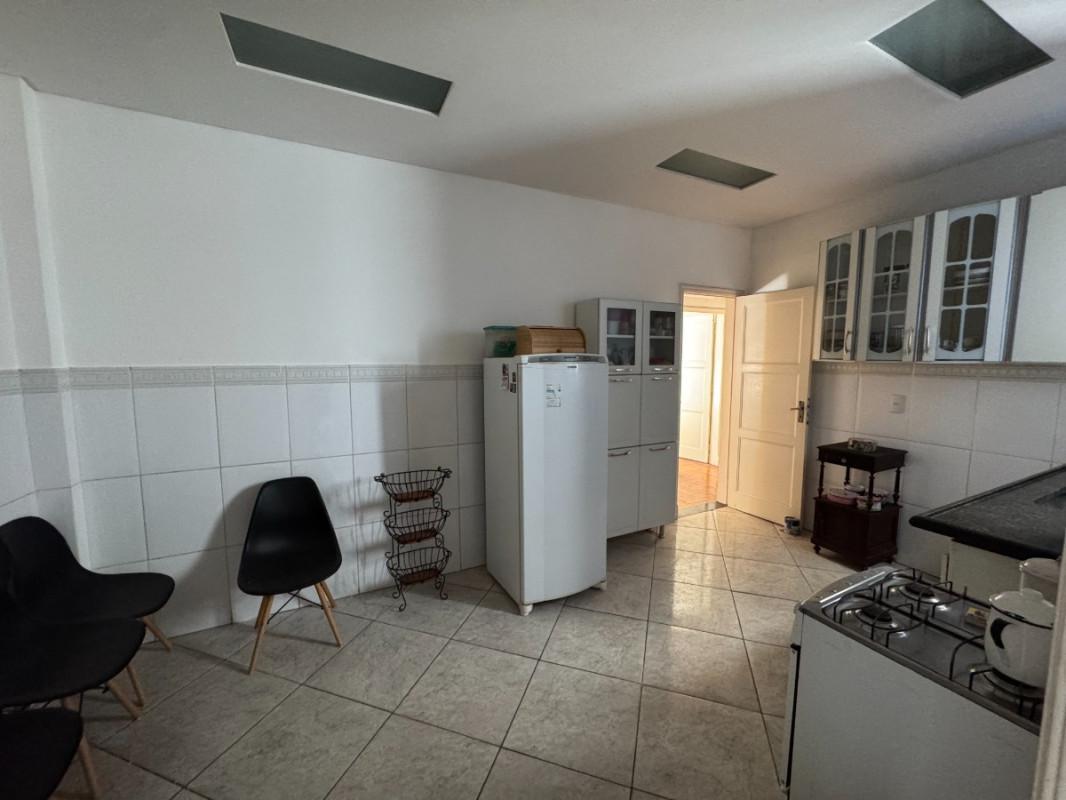 Apartamento, Colégio Batista, 2 Quartos, 0 Vaga
