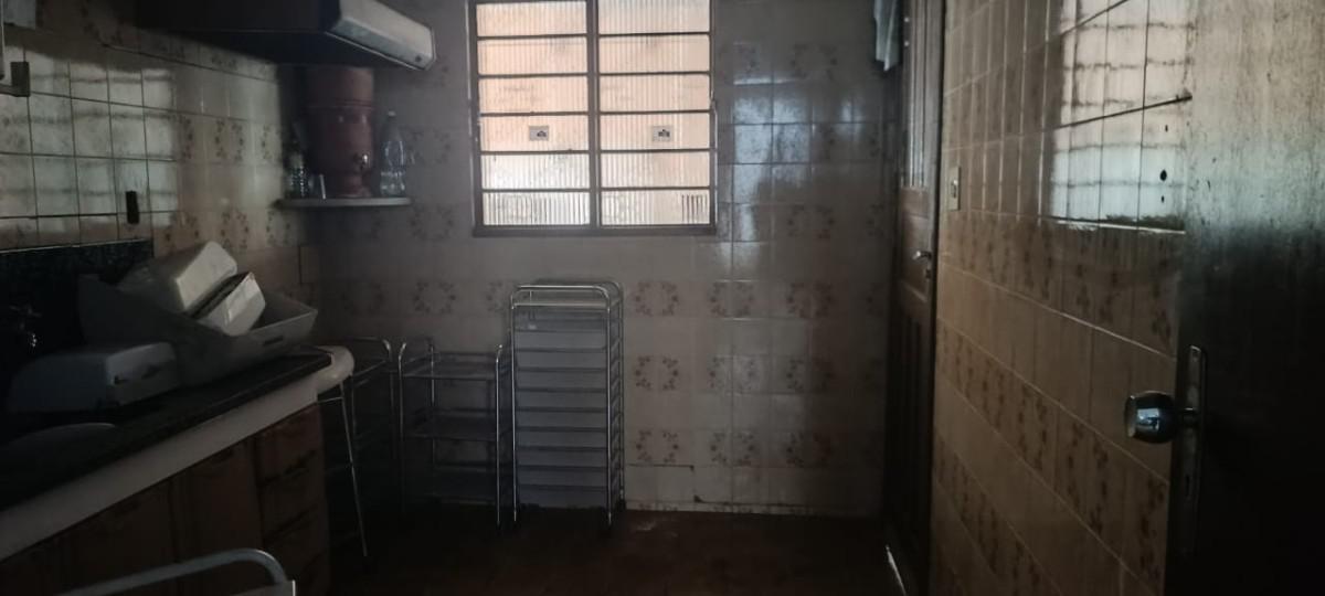 Casa, Castelo, 4 Quartos, 4 Vagas, 2 Suítes