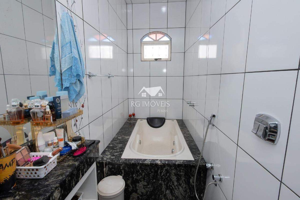 Casa, Tirol, 3 Quartos, 4 Vagas, 1 Suíte