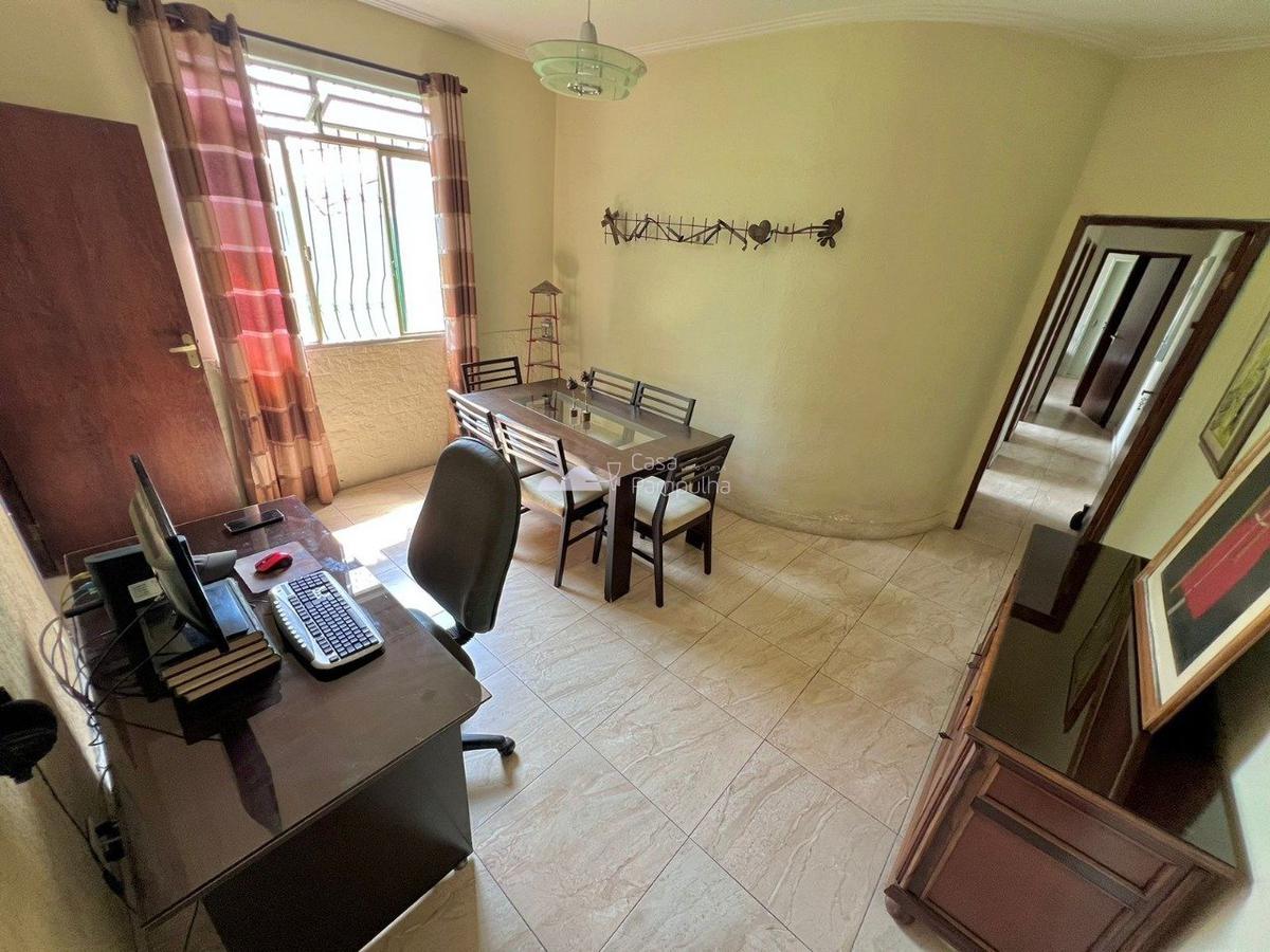 Casa, Planalto, 4 Quartos, 2 Vagas, 2 Suítes
