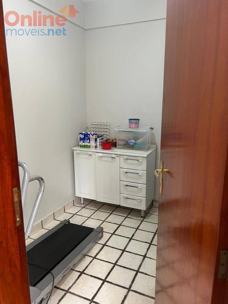 Apartamento, Luxemburgo, 4 Quartos, 0 Vaga, 1 Suíte