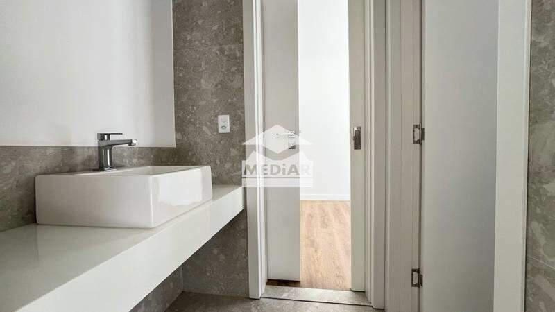 Apartamento, Cruzeiro, 4 Quartos, 4 Vagas, 2 Suítes