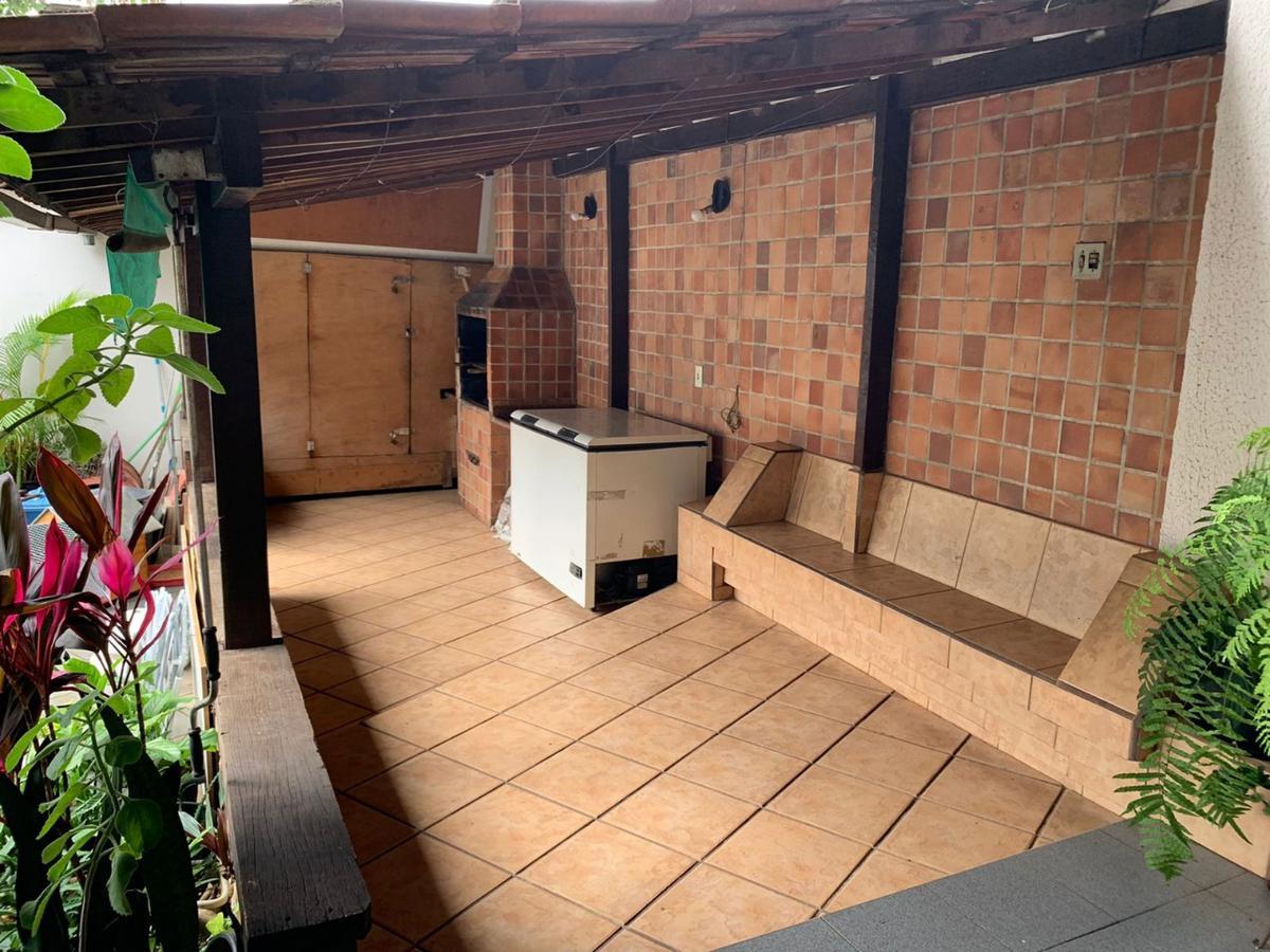 Casa, Alípio de Melo, 6 Quartos, 4 Vagas, 2 Suítes