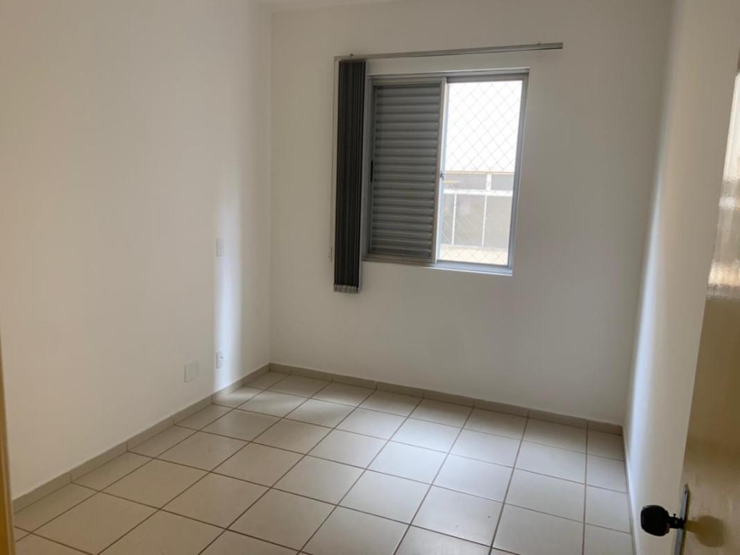Apartamento, Estoril, 2 Quartos, 1 Vaga