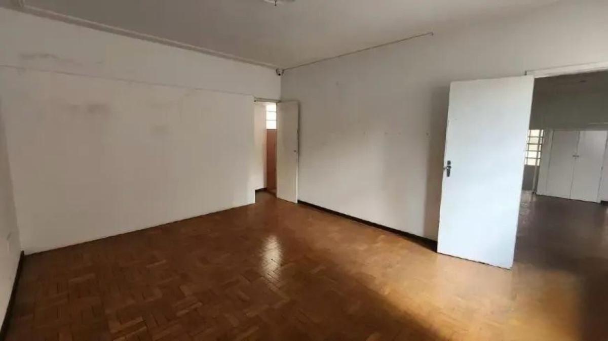 Andar, Funcionários, 0 Quarto, 2 Vagas