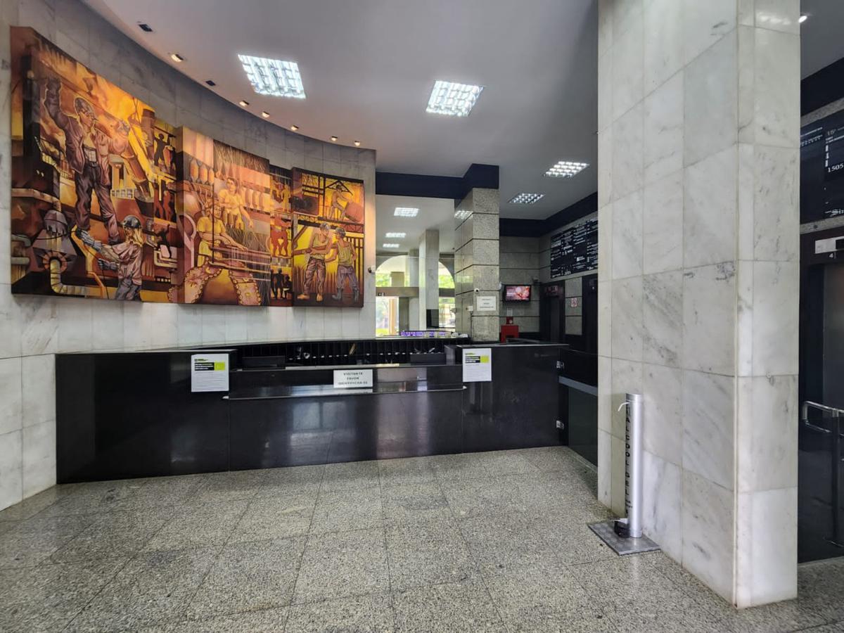 Andar, Centro, 0 Quarto, 11 Vagas