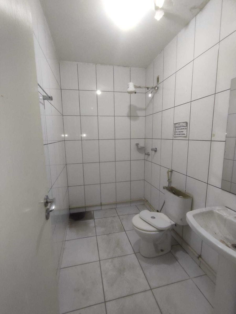 Galpão, Santa Terezinha, 0 Quarto, 10 Vagas