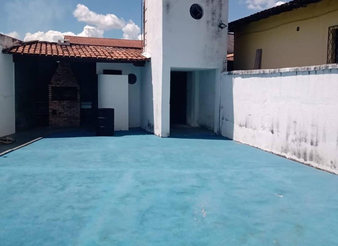 Casa, Letícia, 4 Quartos, 3 Vagas, 1 Suíte