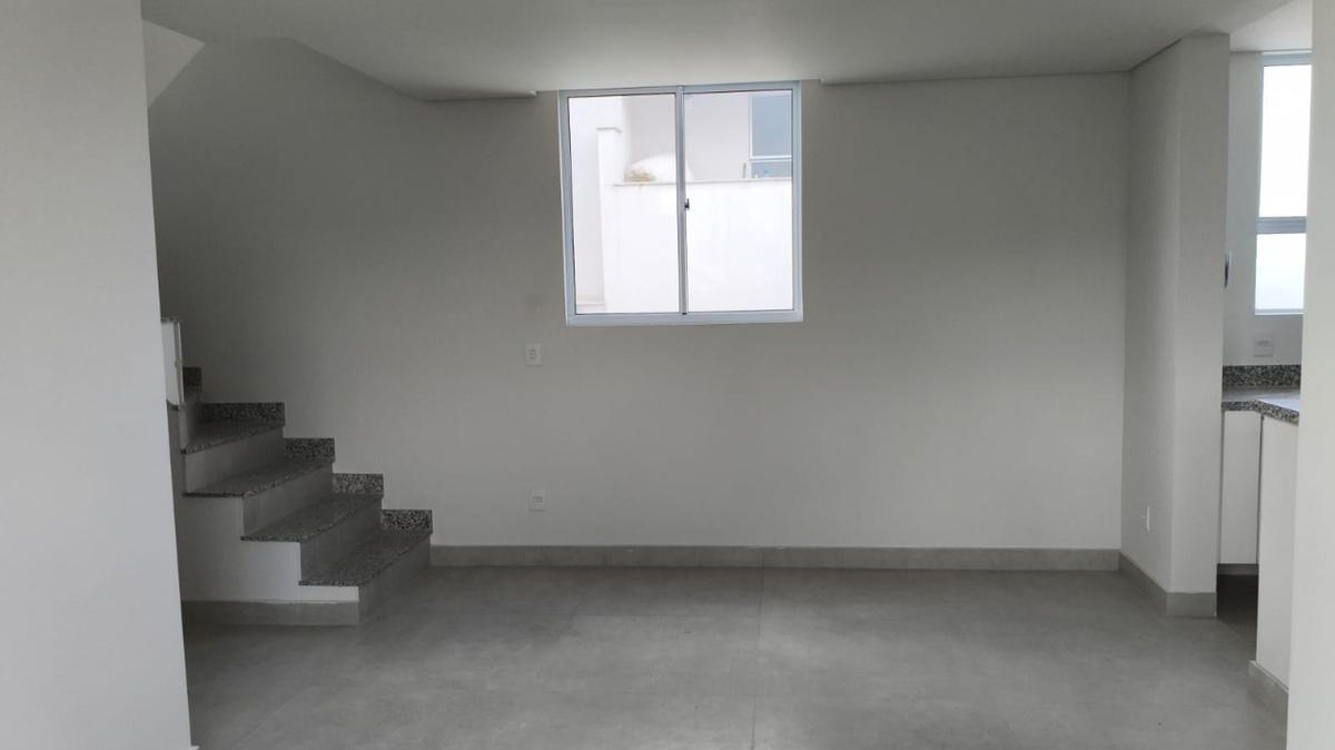 Cobertura, Ana Lúcia, 2 Quartos, 2 Vagas, 1 Suíte