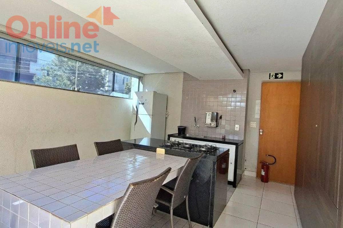 Apartamento, Castelo, 2 Quartos, 0 Vaga, 2 Suítes
