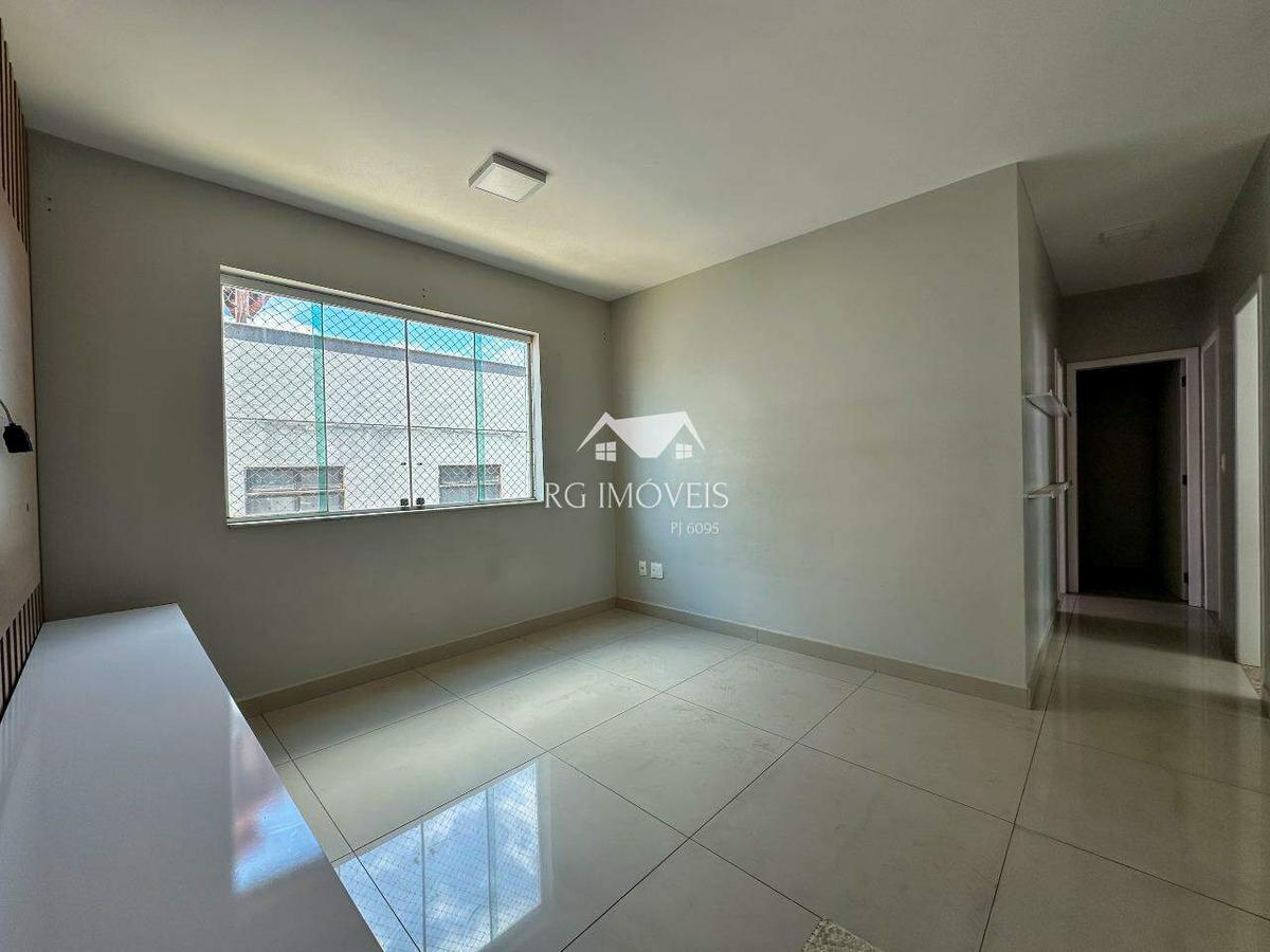 Apartamento, Miramar (barreiro), 3 Quartos, 2 Vagas, 1 Suíte