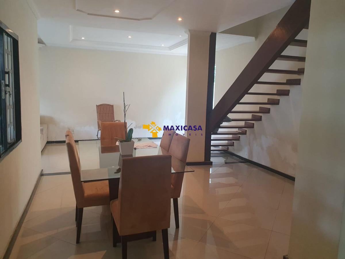 Casa, Trevo, 3 Quartos, 6 Vagas, 1 Suíte