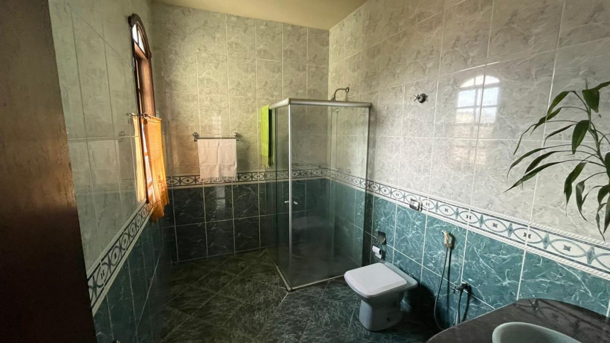 Casa, Jardim Riacho das Pedras, 4 Quartos, 4 Vagas, 1 Suíte