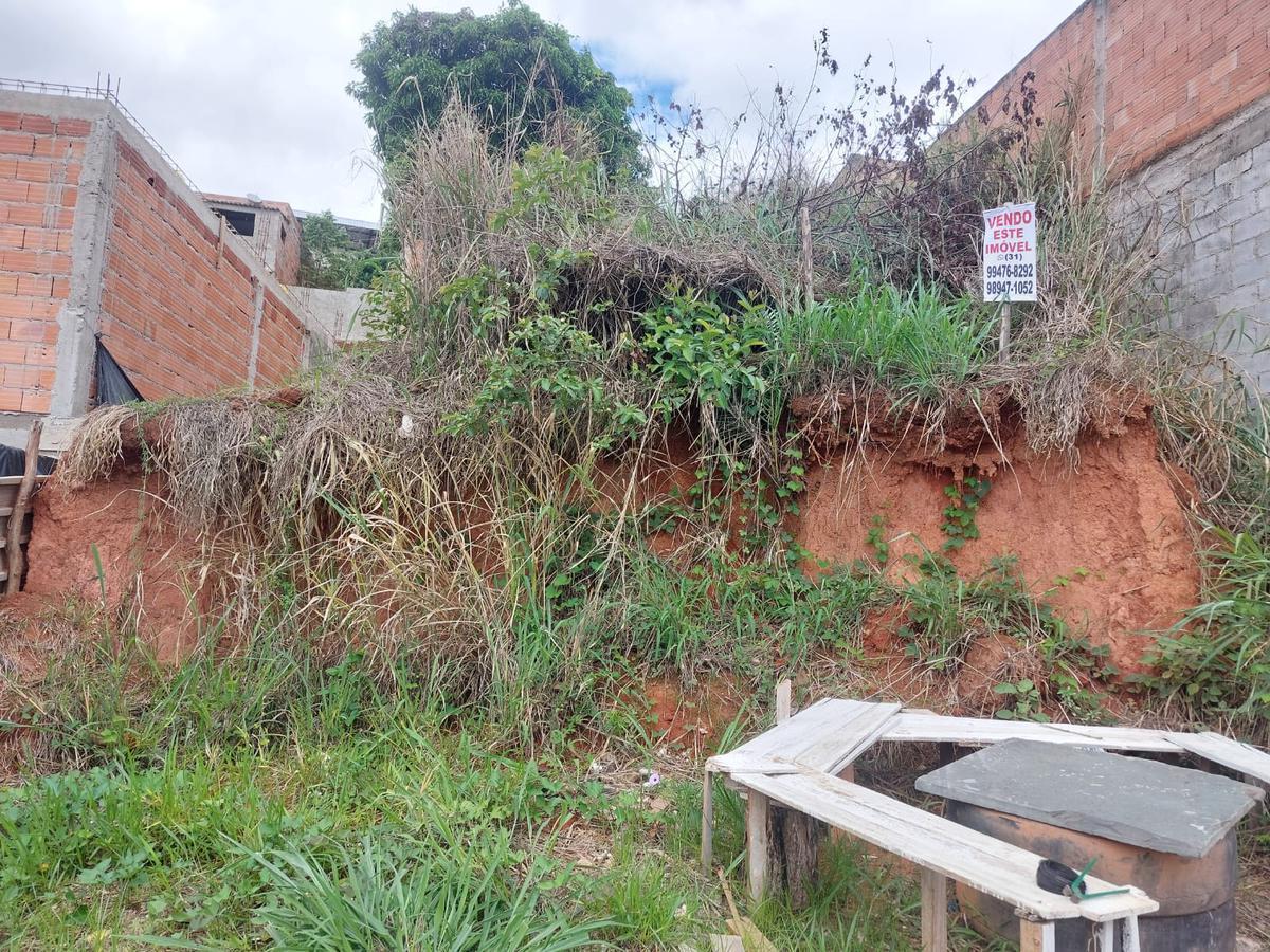 Lote, Vale das Acácias, 0 Quarto, 0 Vaga
