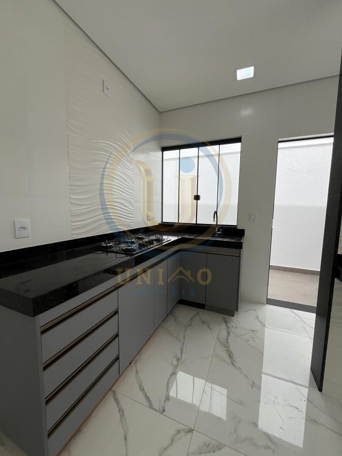 Casa, Novo Centro, 3 Quartos, 2 Vagas, 1 Suíte