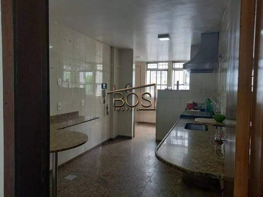 Apartamento, Funcionários, 4 Quartos, 2 Vagas, 1 Suíte
