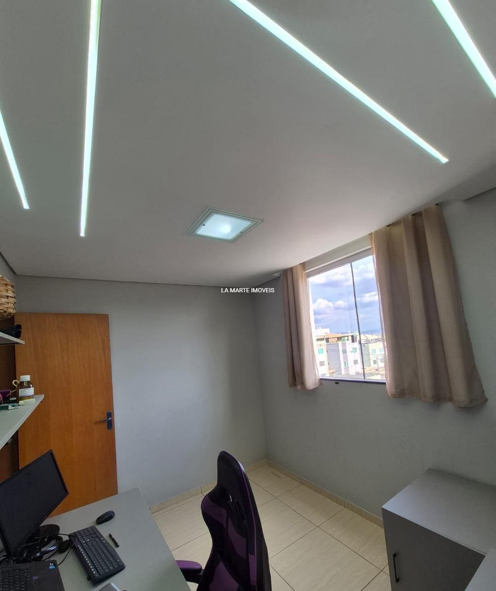 Casa, Parque Xangri-lá, 2 Quartos, 1 Vaga