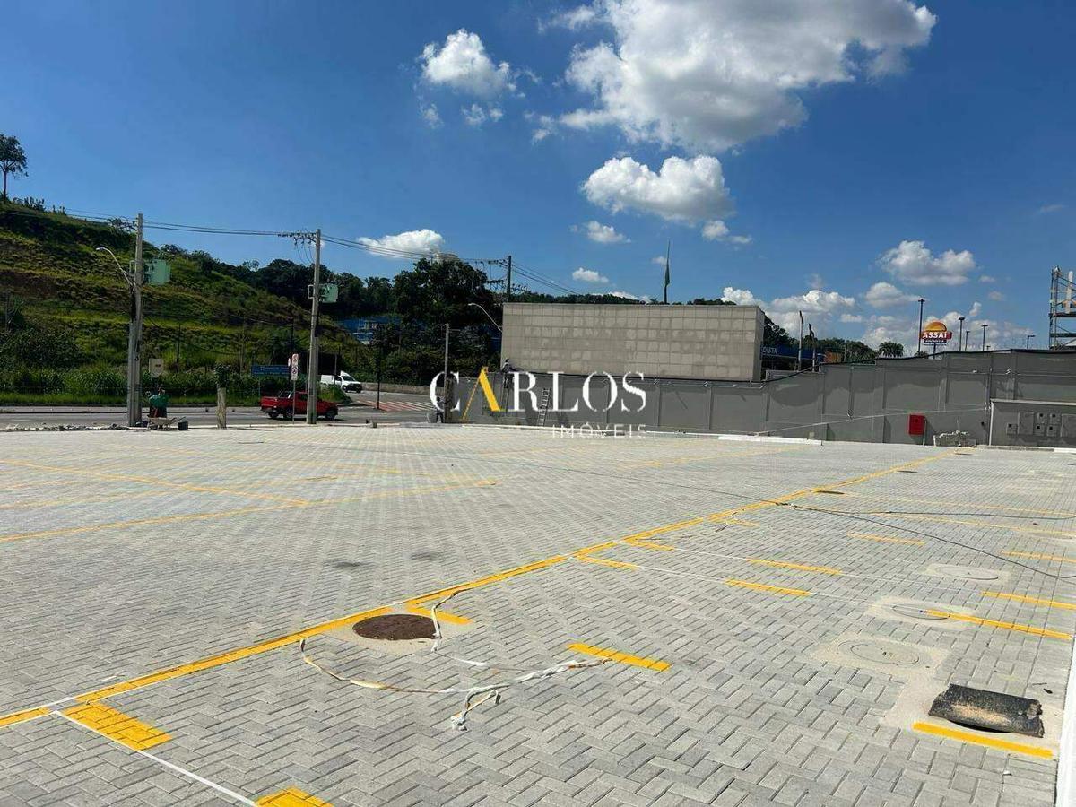 Loja, Betim Industrial, 61 Vagas