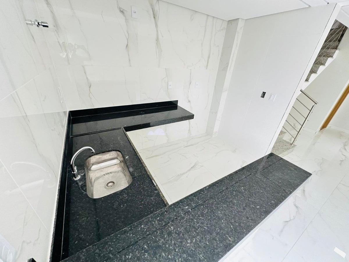 Casa, Santa Mônica, 3 Quartos, 2 Vagas, 1 Suíte